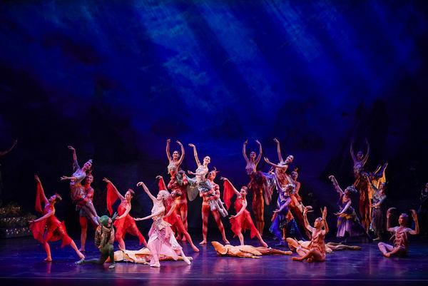 Photo Flash: First Look at SONG OF THE MERMAID Ballet at NY City Center Image