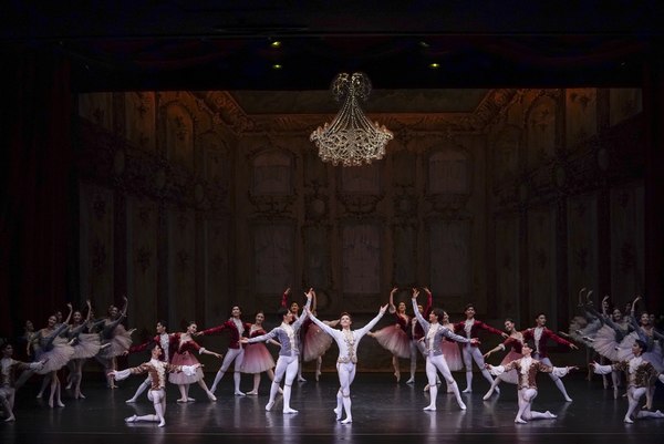 Photo Flash: First Look at SONG OF THE MERMAID Ballet at NY City Center Image