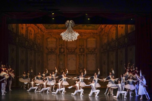 Photo Flash: First Look at SONG OF THE MERMAID Ballet at NY City Center Image
