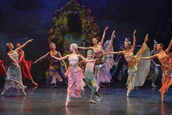 Photo Flash: First Look at SONG OF THE MERMAID Ballet at NY City Center Image