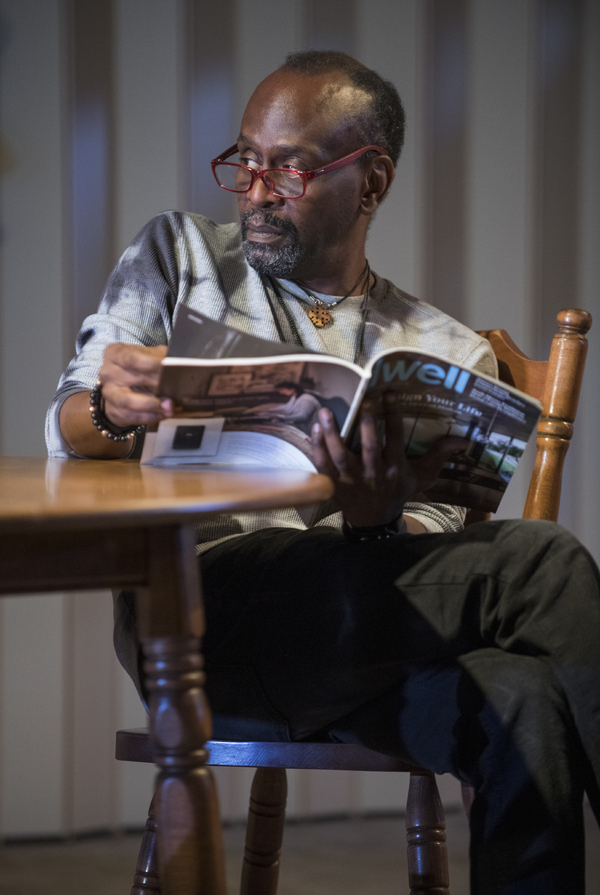 Photo Flash: First Look at Steppenwolf's DOWNSTATE Image