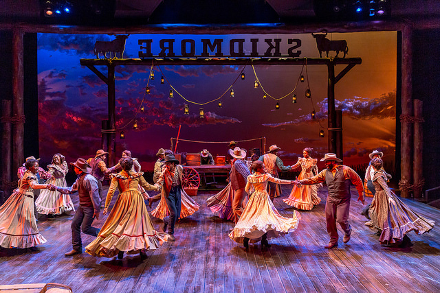 Review: DCPA's OKLAHOMA! is Somethin' Special 