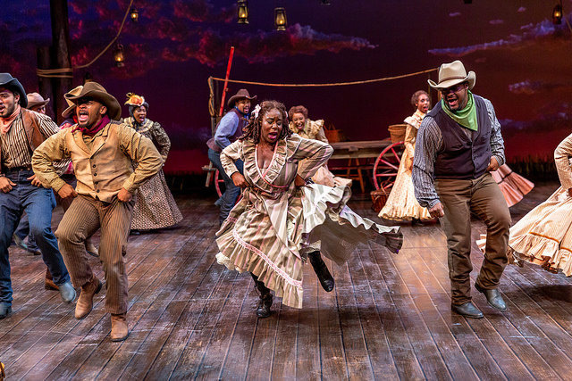 Review: DCPA's OKLAHOMA! is Somethin' Special 