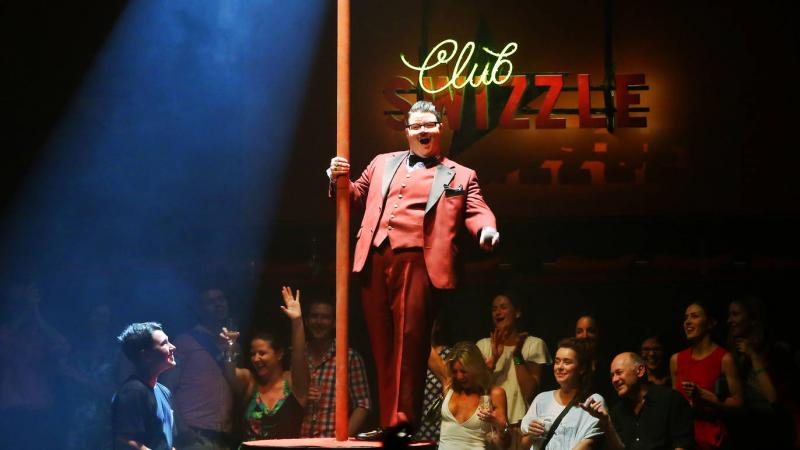 Feature: A Specifically Not Specific Murray Hill Makes His Solo Debut Image