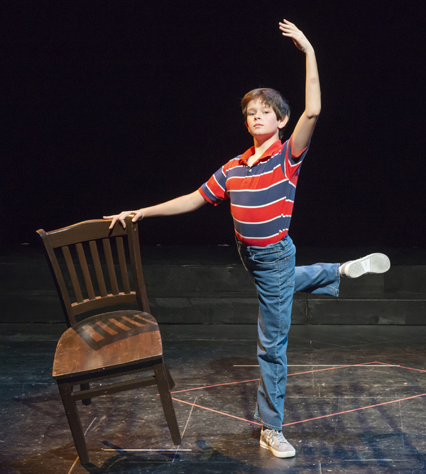 Photo Flash: BILLY ELLIOT Dance Into Des Moines Playhouse Image