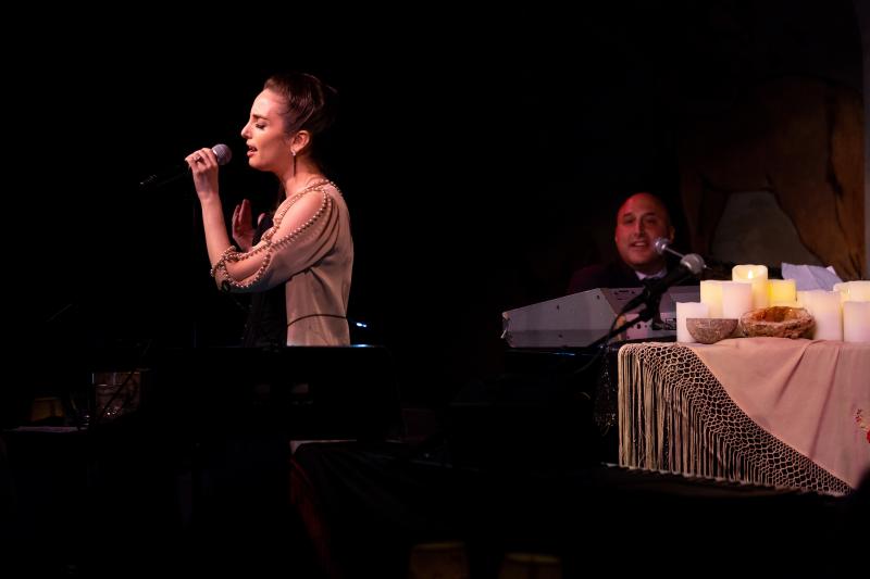 Photo Flash: Alexa Ray Joel Returns to the Cafe Carlyle in New Residency Image