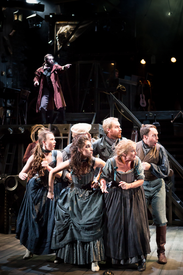 Photo Flash: First Look at Mercury Theatre Colchester's MOLL FLANDERS Image