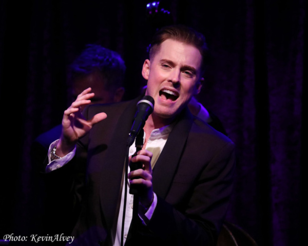 Photo Flash: Daniel LeClaire Comes to Birdland Theater 