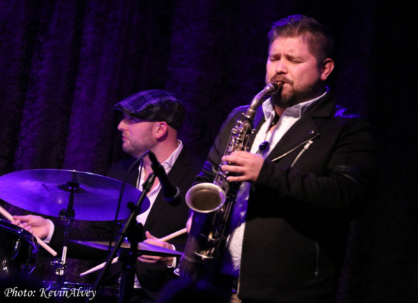 Photo Flash: Daniel LeClaire Comes to Birdland Theater Image