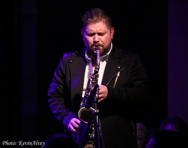 Photo Flash: Daniel LeClaire Comes to Birdland Theater Image