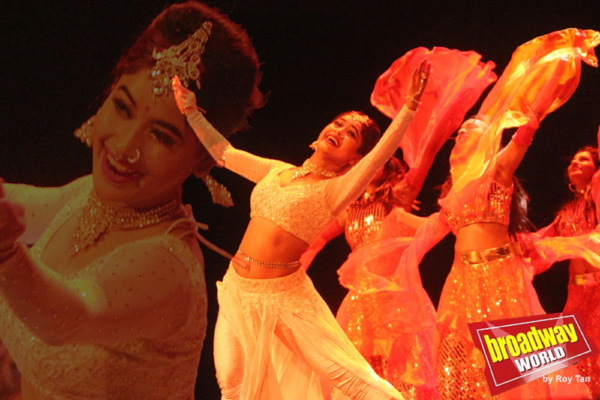 Photo Flash: TAJ EXPRESS At The Peacock London Image