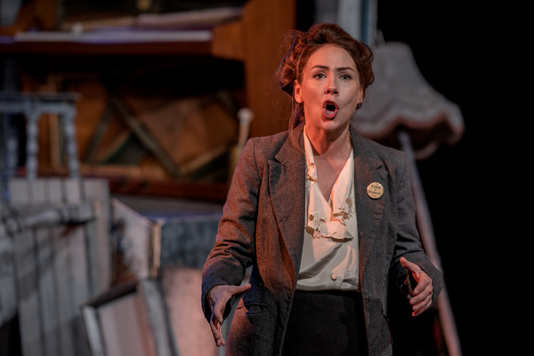 Photo Flash: First Look at Lizzie Nunnery's TO HAVE TO SHOOT IRISHMEN Image