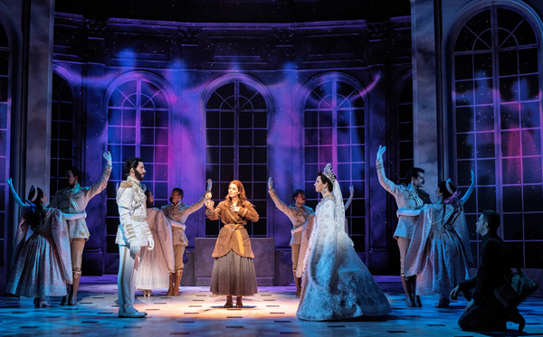 Photo Flash: Get A First Look At The European Premiere of ANASTASIA in Madrid Image