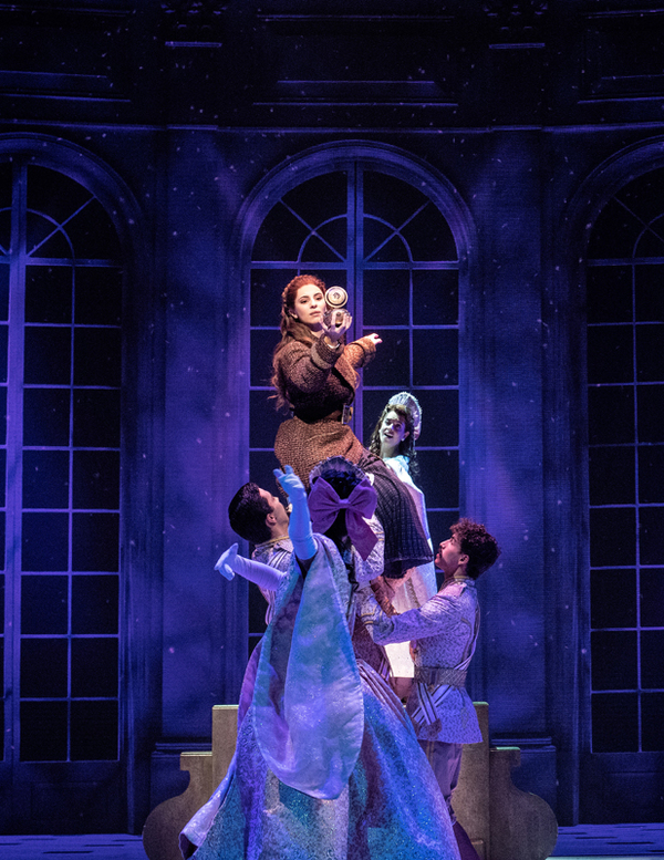 Photo Flash: Get A First Look At The European Premiere of ANASTASIA in Madrid Image