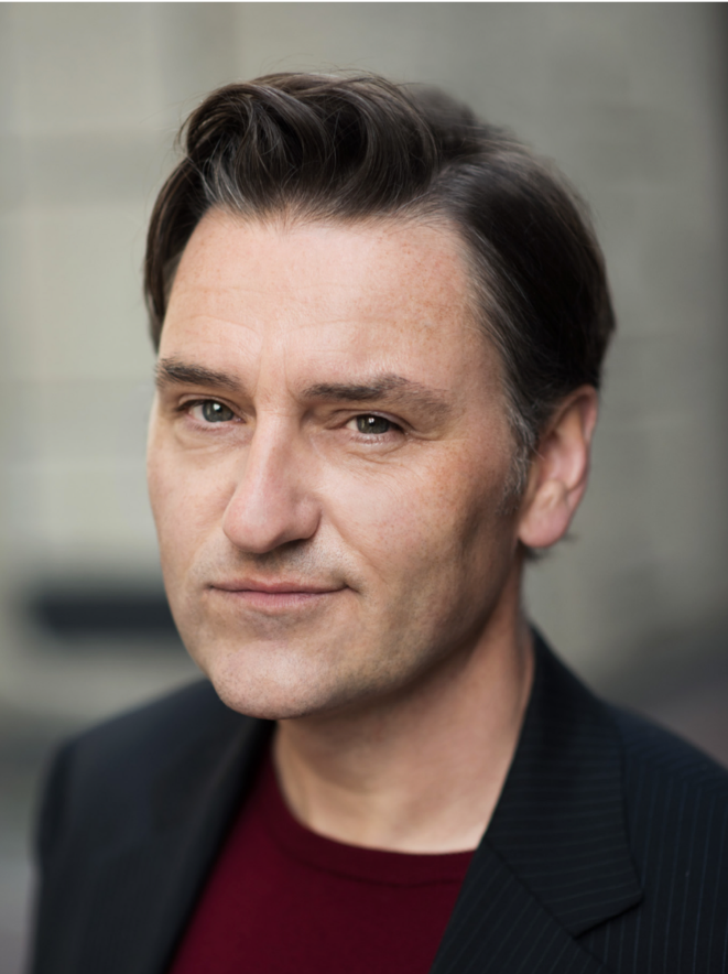 Interview: Rebecca McKinnis and Lee Ross Discuss EVERYBODY'S TALKING ABOUT JAMIE Image