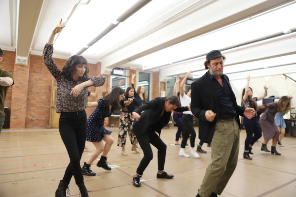 Photo Coverage: Meet The Company of FIDDLER ON THE ROOF National Tour Image