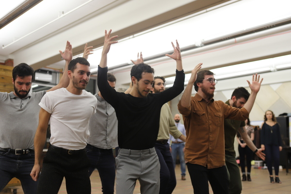 Photo Coverage: Meet The Company of FIDDLER ON THE ROOF National Tour Image