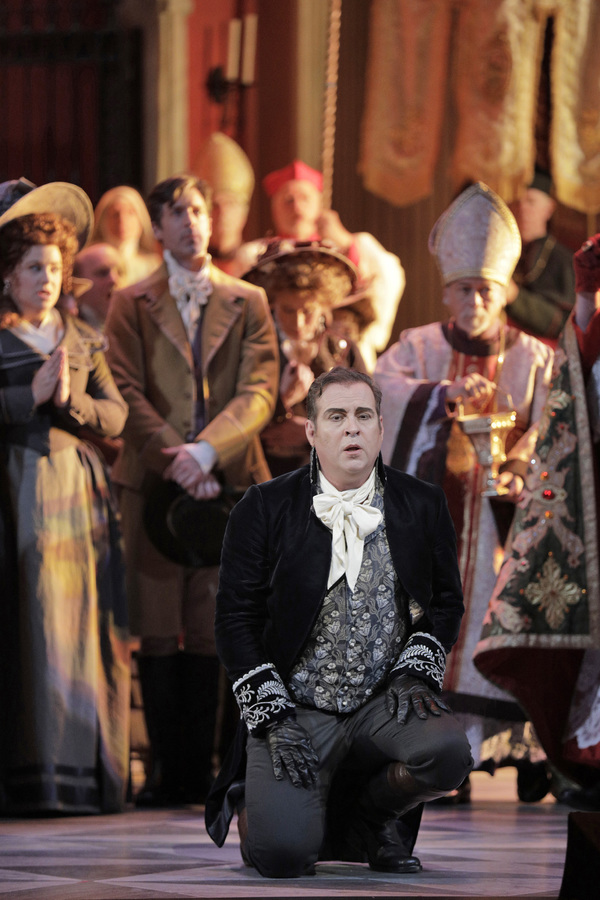 Photo Flash: First Look at San Francisco Opera's TOSCA Image
