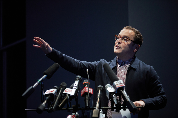 Photo Flash: First Look at I'M NOT RUNNING at the National Theatre Image