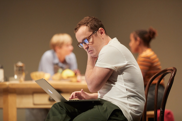 Photo Flash: First Look at I'M NOT RUNNING at the National Theatre Image