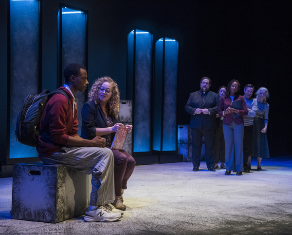Photo Flash: First Look at Steppenwolf's THE CURIOUS INCIDENT OF THE DOG IN THE NIGHT-TIME Image