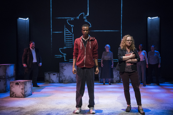 Photo Flash: First Look at Steppenwolf's THE CURIOUS INCIDENT OF THE DOG IN THE NIGHT-TIME 