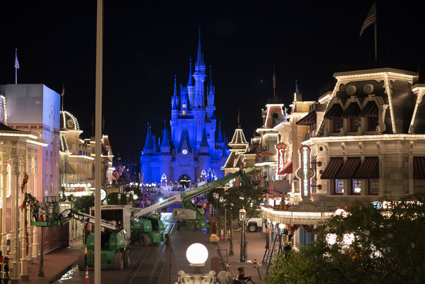 Photo Flash: Freeform Presents an Inside Look at Disney Parks' Holiday Makeover in DECORATING DISNEY: HALLOWEEN MAGIC Image