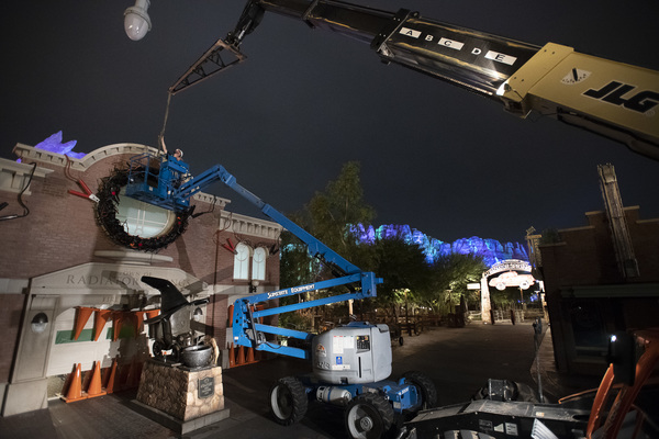 Photo Flash: Freeform Presents an Inside Look at Disney Parks' Holiday Makeover in DECORATING DISNEY: HALLOWEEN MAGIC Image