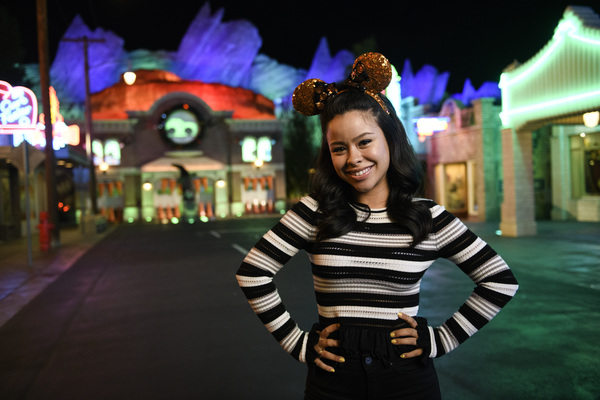 Photo Flash: Freeform Presents an Inside Look at Disney Parks' Holiday Makeover in DECORATING DISNEY: HALLOWEEN MAGIC Image