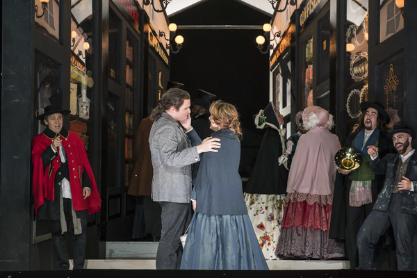 Photo Flash: Lyric Opera of Chicago Presents LA BOHEME Image