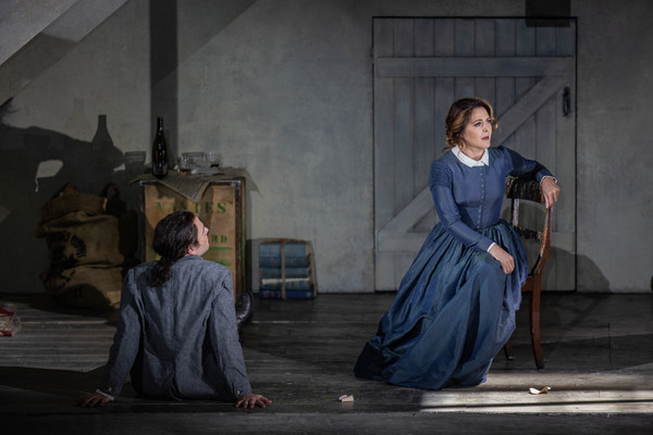Photo Flash: Lyric Opera of Chicago Presents LA BOHEME Image