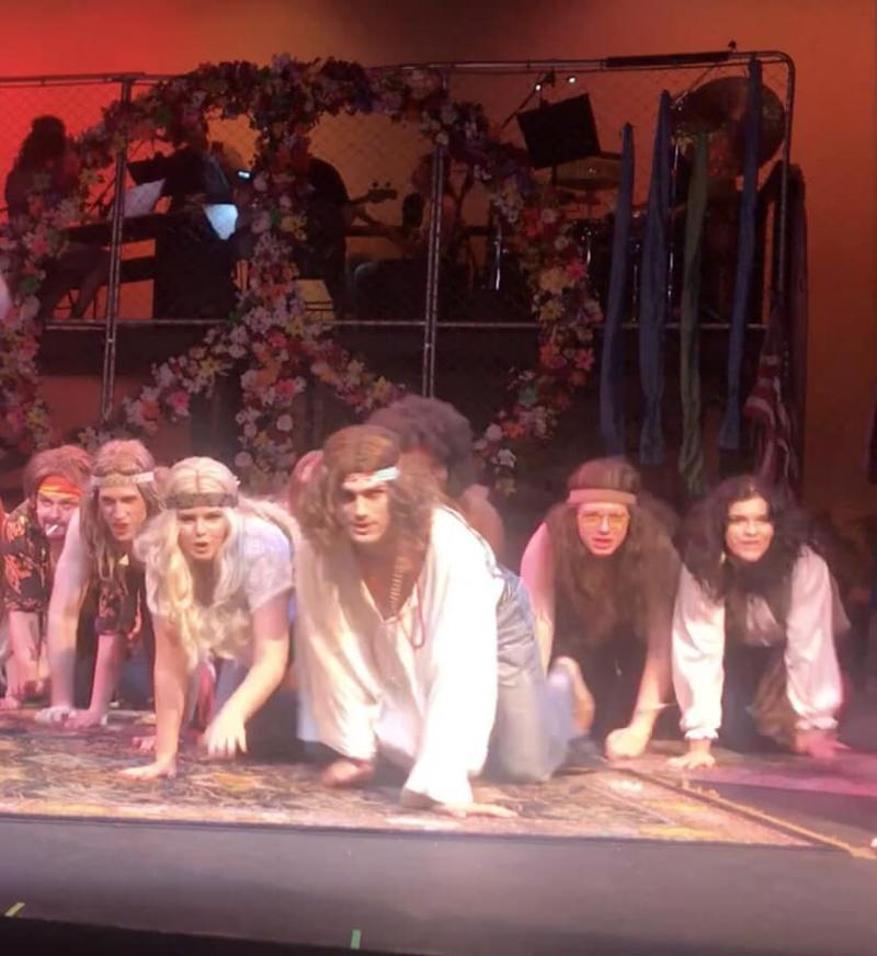 Review: Circle Players' HAIR Captures a Moment in Time With Absolute Confidence Image