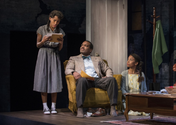 Photo Flash: First Look at Raven Theatre's CRUMBS FROM THE TABLE OF JOY Image