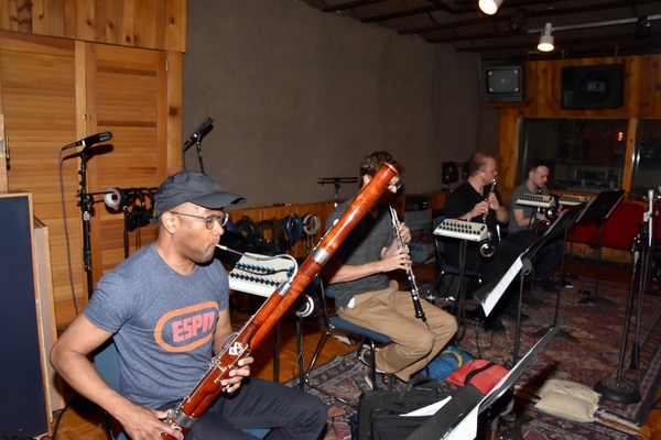 Exclusive Photo Coverage: FROZEN Cast Bundles Up for Carols For A Cure! Image