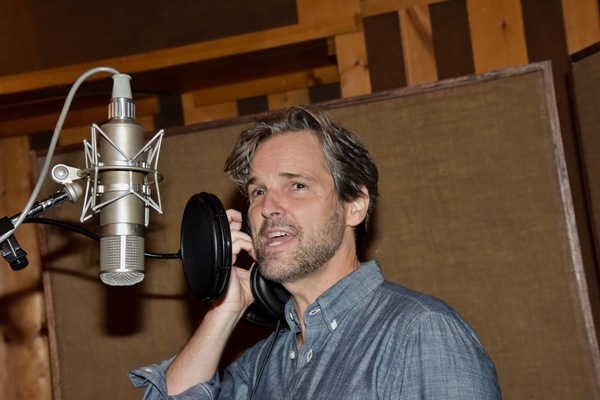 Exclusive Photo Coverage: All Is Calm as THE PHANTOM OF THE OPERA Cast Records for Carols for a Cure! Image