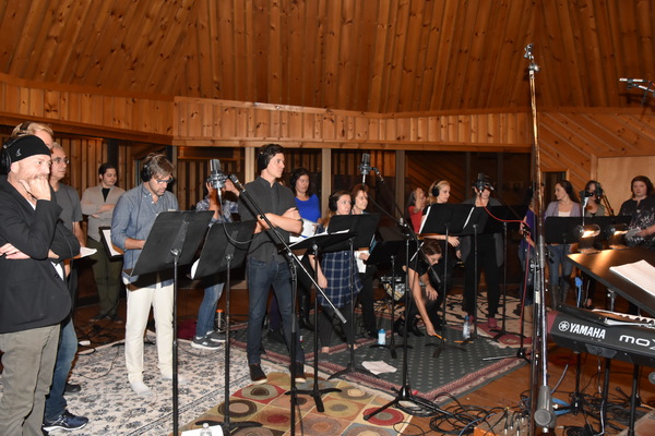 Exclusive Photo Coverage: All Is Calm as THE PHANTOM OF THE OPERA Cast Records for Carols for a Cure! Image