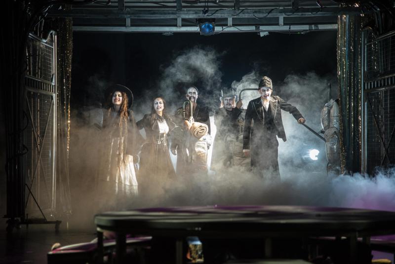 Review: MUSTA SAARA (SARAH THE BLACK) at the Finnish National Theatre Image