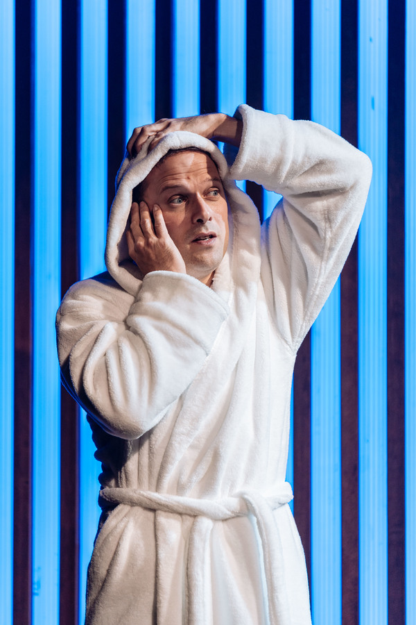 Photo Flash: First Look at MEASURE FOR MEASURE at Donmar Warehouse Image
