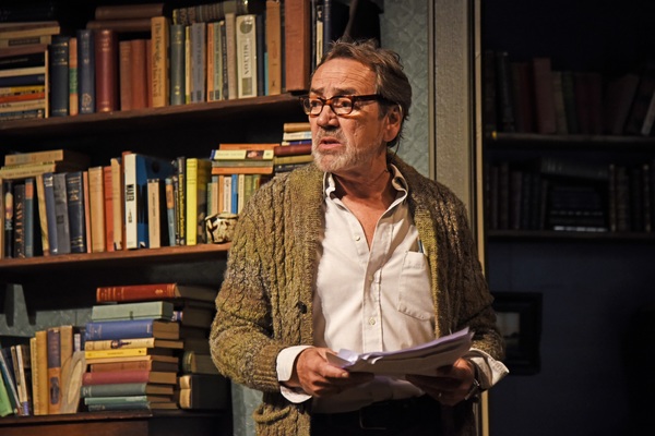 Photo Flash: First Look at IN PRIASE OF LOVE at Theatre Royal Bath Image