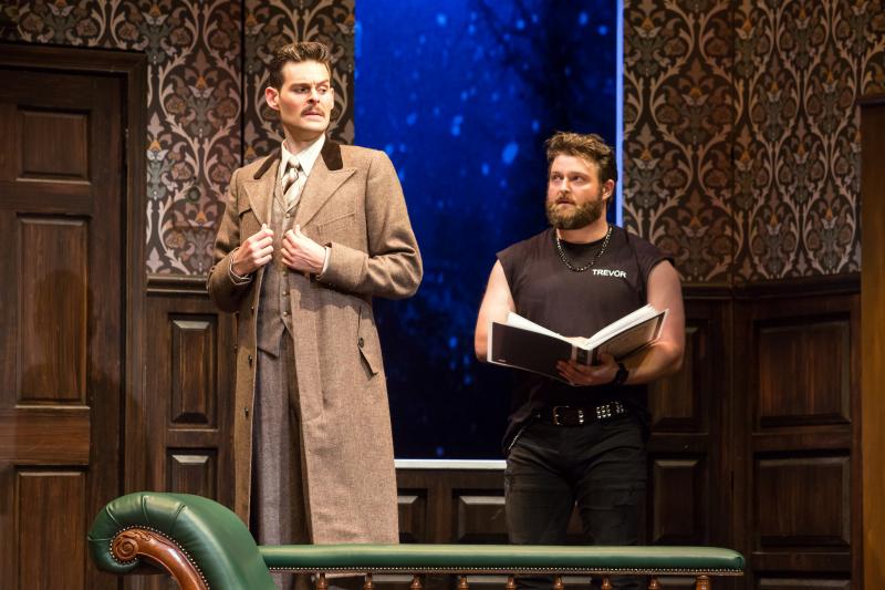 Review: THE PLAY THAT GOES WRONG Delivers the Comedy Goods for Nashville Audiences Image