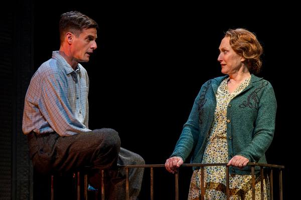 Photo Flash: Get A First Look At THE GLASS MENAGERIE at Barrington Stage Image