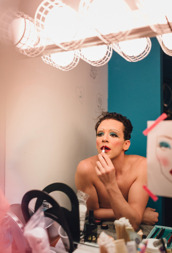 Photo Flash: Backstage at the First Preview of TORCH SONG on Broadway!  Image