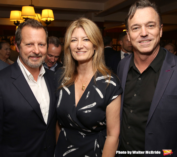 Photo Coverage: Rob Ashford Receives Portrait at Sardi's Image