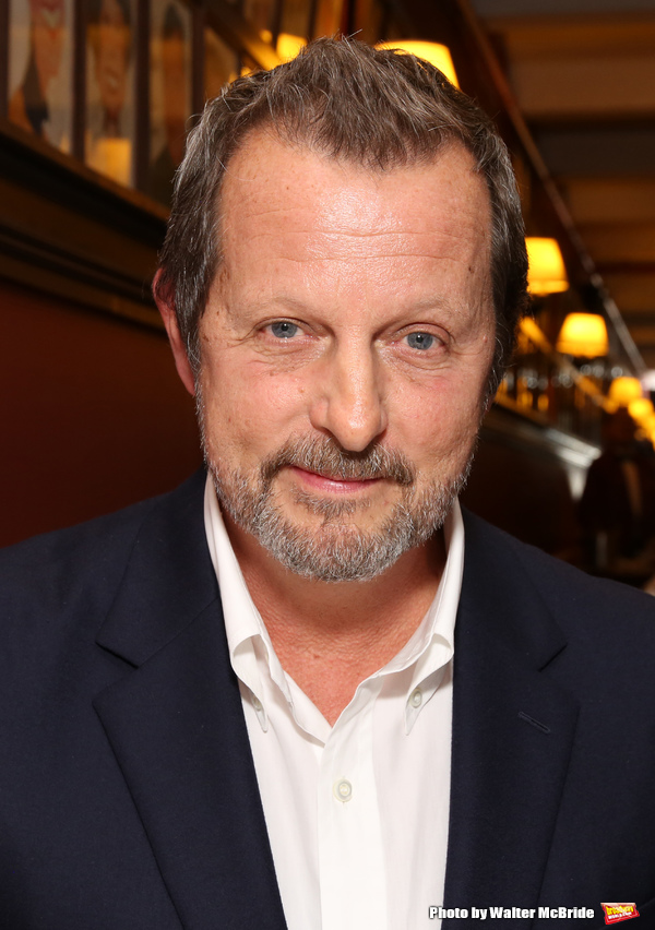 Photo Coverage: Rob Ashford Receives Portrait at Sardi's Image