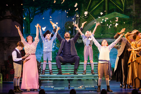 Photo Flash: Get A First Look At The New Touring Company Of FINDING NEVERLAND 
