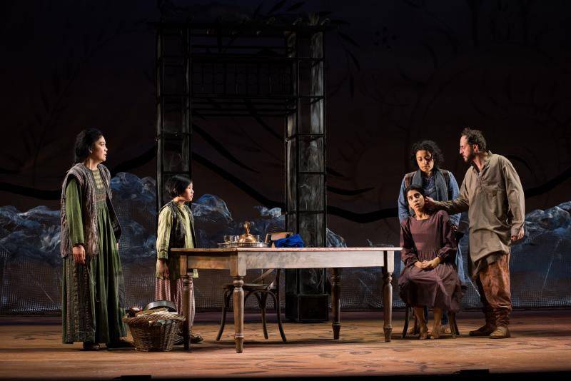 Review: Seattle Rep's A THOUSAND SPLENDID SUNS Shimmers with Tragic Beauty 