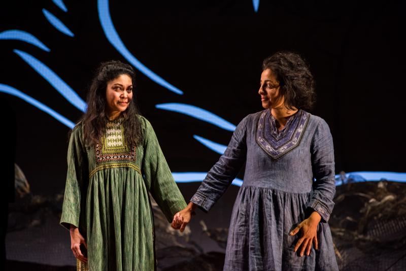 Review: Seattle Rep's A THOUSAND SPLENDID SUNS Shimmers with Tragic Beauty Image