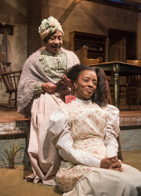 Photo Flash: First Look at American Blues Theater's FLYIN' WEST Image