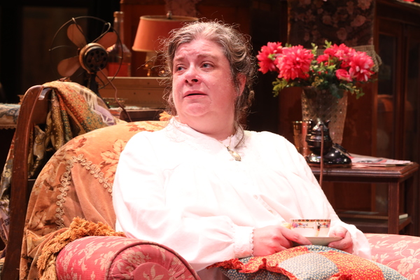 Photo Flash: La Femme Theatre Productions Presents A LOVELY SUNDAY FOR CREVE COEUR Image