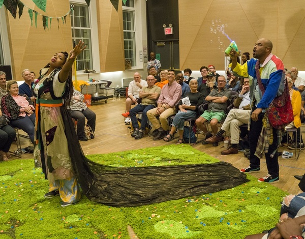 Photo Flash: The Public's Mobile Unit Presents A MIDSUMMER NIGHT'S DREAM Image
